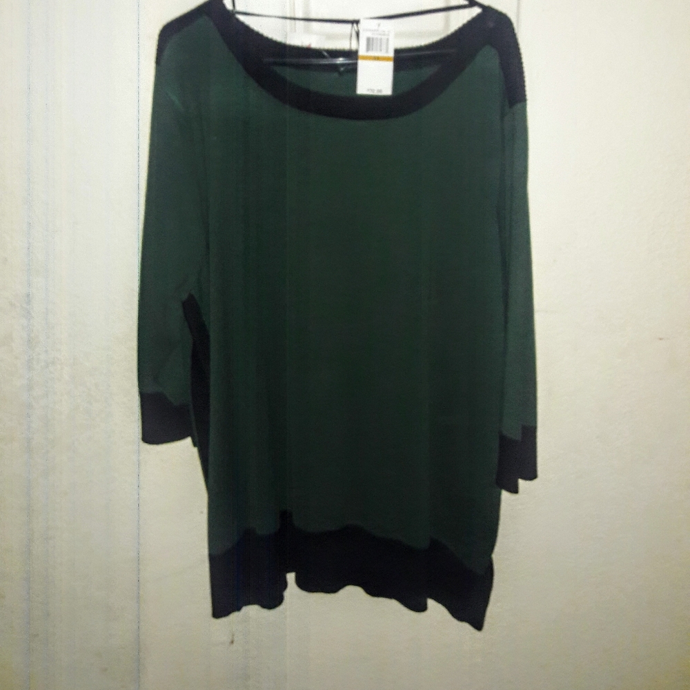 Light weight sweater